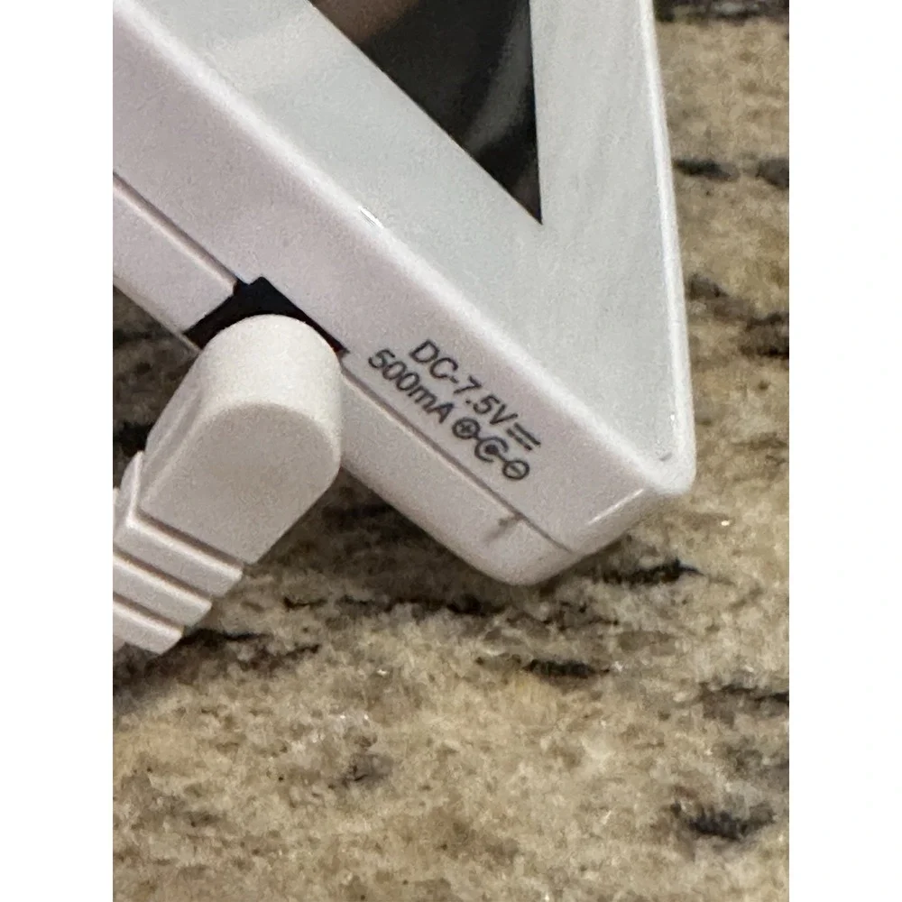 Summer Explore Digital Voice & Picture Baby Monitor w/ Camera Zoom, White